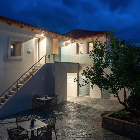 Sir T Residence Floka  Luaran gambar